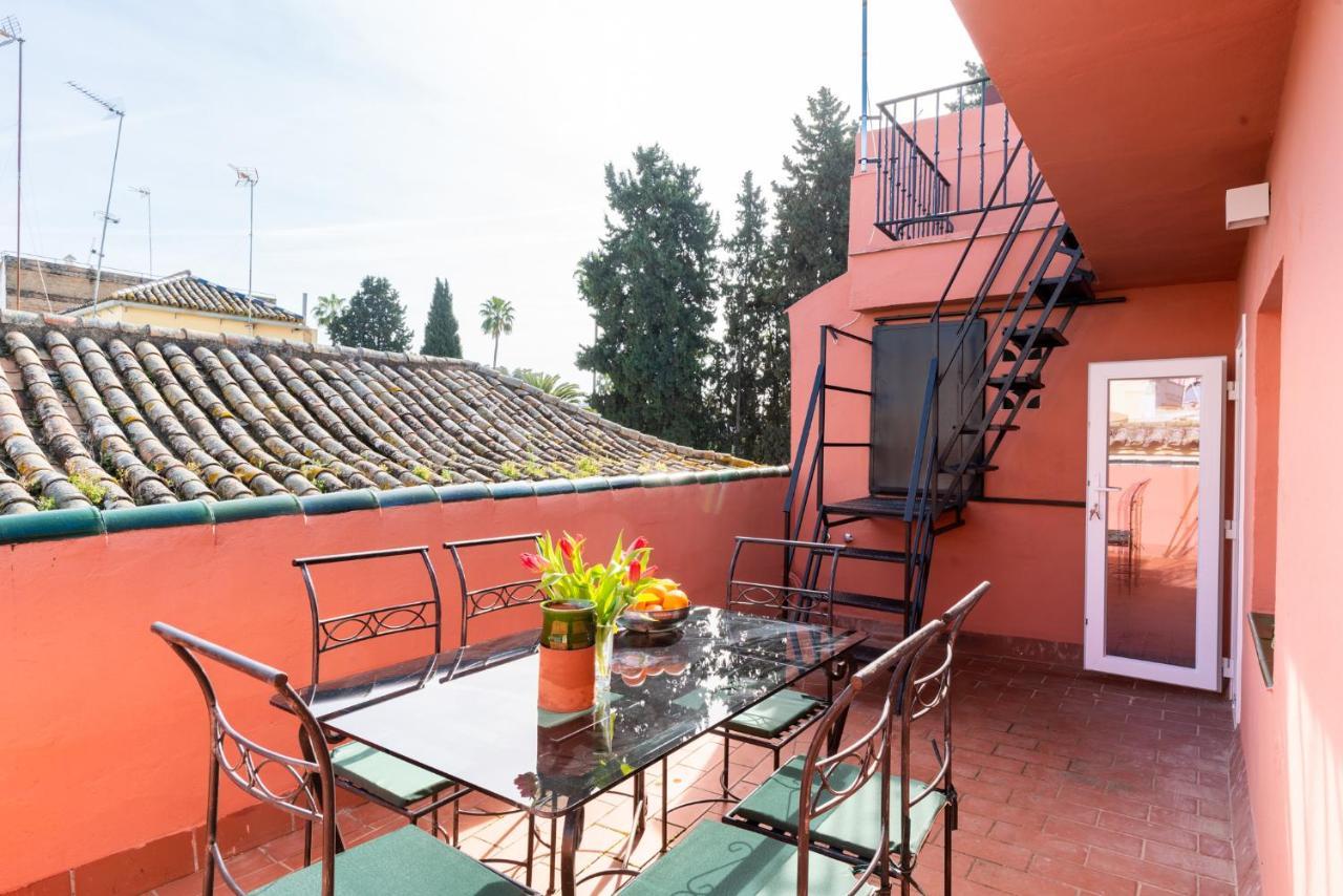 Holi-Rent Pimienta Villa Seville Exterior photo