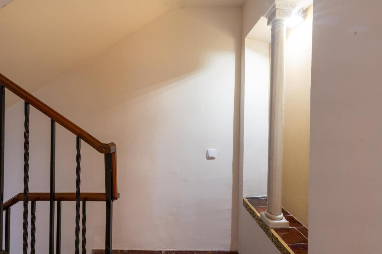 Holi-Rent Pimienta Villa Seville Exterior photo